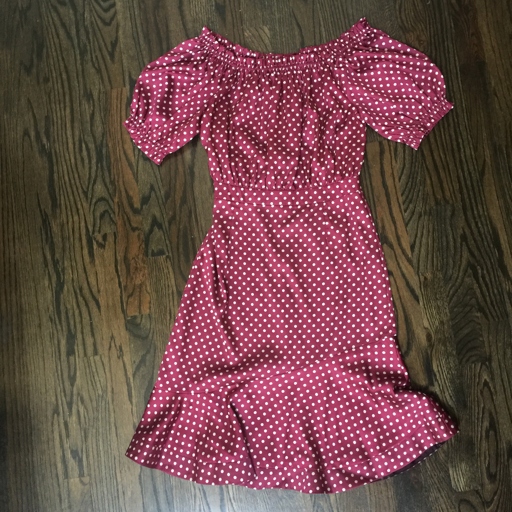 Flirty off-the-shoulder Few Moda Dress